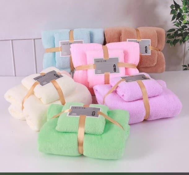 2-in-1 Fluffy Towel